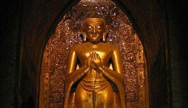Kakusandha/https://commons.wikimedia.org/wiki/File:Ananda-Bagan-Myanmar-30-gje.jpg