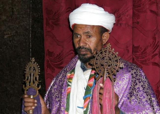 etiopia/https://commons.wikimedia.org/wiki/File:Ethiopian_Religious.jpg
